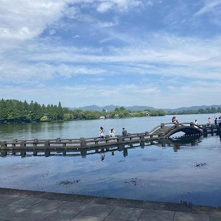 Hangzhou Memory Travel International Hotel-Edge Westlake Bagian luar foto